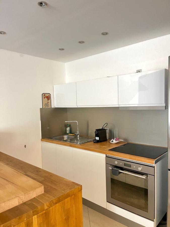 Ecu : Superbe Appartement Avec Exterieur Reims Dış mekan fotoğraf